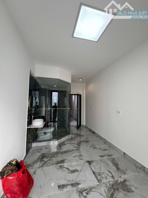 Siêu Phẩm Chỉ Duy Nhất 1 Căn - Nhà Mới Đẹp Ở Ngay - Hoàn Công Đủ - Nở Hậu - Chỉ 7,39Tỷ TL - 4