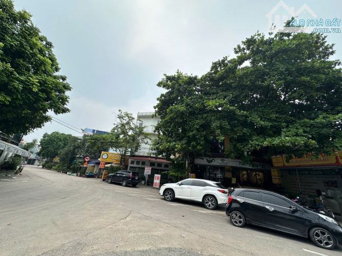 BÁN NHÀ 421M MẶT PHỐ ĐƯỜNG 2, PHÙ LỖ, SÓC SƠN, NGAY NGÃ BA, KINH DOANH TỐT, 80T - 4