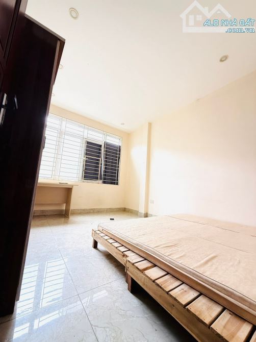 Bán nhà mặt phố Trần Đại Nghĩa,40m 5 tầng giá 17,9 tỷ,vỉa hè hai bên,kinh doanh tốt - 4
