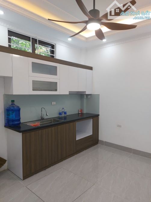 Siêu Phẩm Nhà Đẹp Việt Hưng, Long Biên, 5T, 47m2, chỉ 7,6 tỷ( lô góc, ô tô Vf3 đỗ cửa) - 4