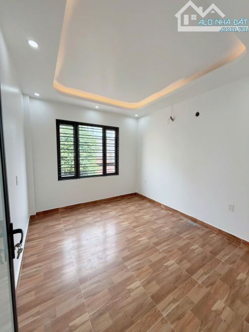 Bán nhà mặt ngõ thông phố Trần Nguyên Hãn - Gần mặt đường, kinh doanh buôn bán ok - 4