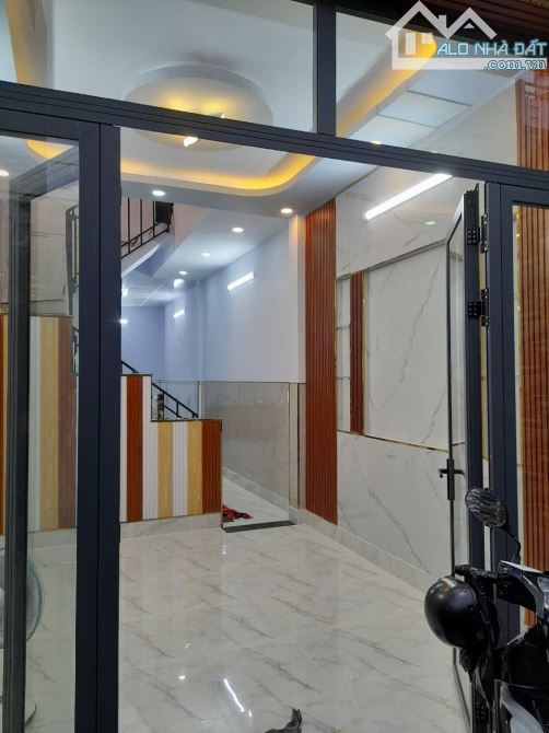 NHÀ MỚI TINH - 88M2 - NGAY CHUNG CƯ HIM LAM HẬU GIANG Q6 - 4
