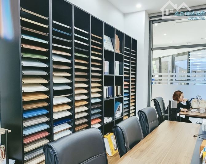 GIẢM MẠNH TÒA NHÀ MT GẦN CHỢ BÀ CHIỂU P14 - HẦM 4 LẦU - 7X20 -26 TỶ -HĐT 80TR/TH - 4