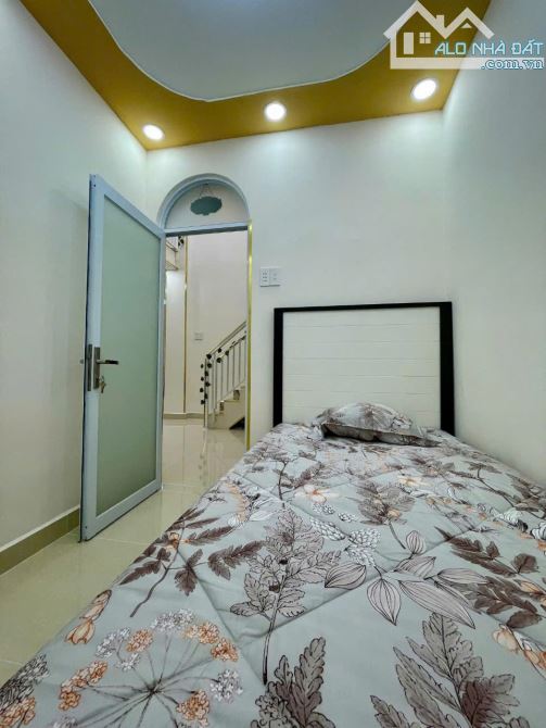Biệt Thự Mini Siêu Đẹp CMT8 Ngay Bảy Hiền P.5 Tân Bình 30m2 2 Tầng 3PN. Chỉ 4.1 tỷ - 4