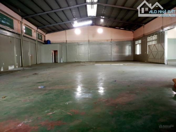 Cho thuê nhà xưởng làm cơ khí Tân Phú Trung, Củ Chi, DT xưởng 2500m2, giá 115tr/tháng - 4