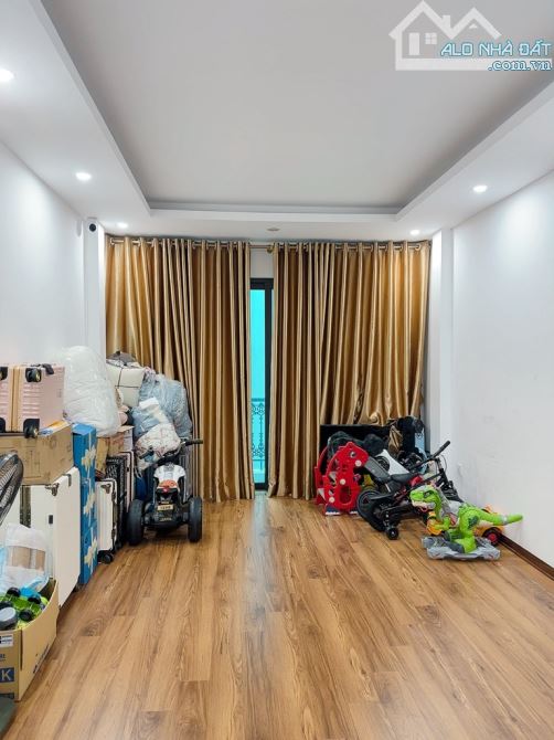 B.Á.N NHÀ Phố Nguyễn Văn Linh -Phúc Đồng -Long Biên: View Sân Golf, Đường Ôtô Tránh. - 4