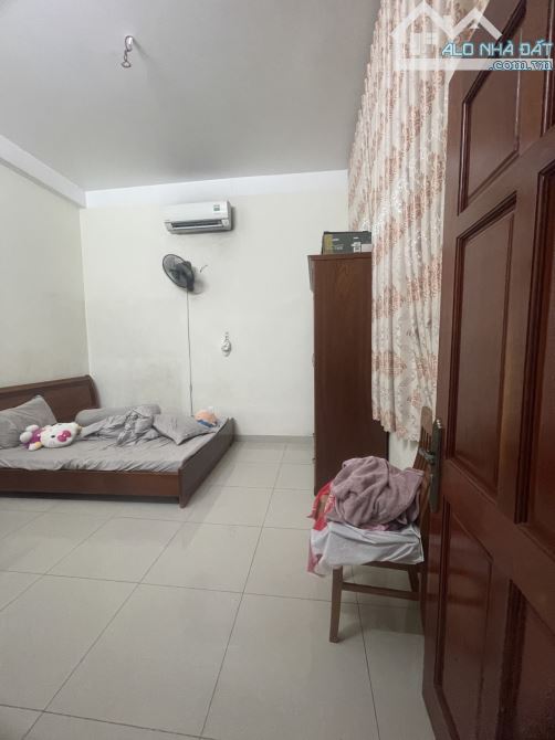 *BÁN NHÀ MẶT TIỀN - KINH DOANH ĐỈNH - SÁT PHAN VĂN HỚN* XUÂN THỚI THƯỢNG DT 152M2 (8M*19M) - 4