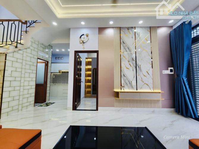 Bán gấp siêu phẩm ngang 6,5m- 2tầng- 3pn Lê Đức Thọ p15 Gò Vấp.Giá 5tỷ8 - 5