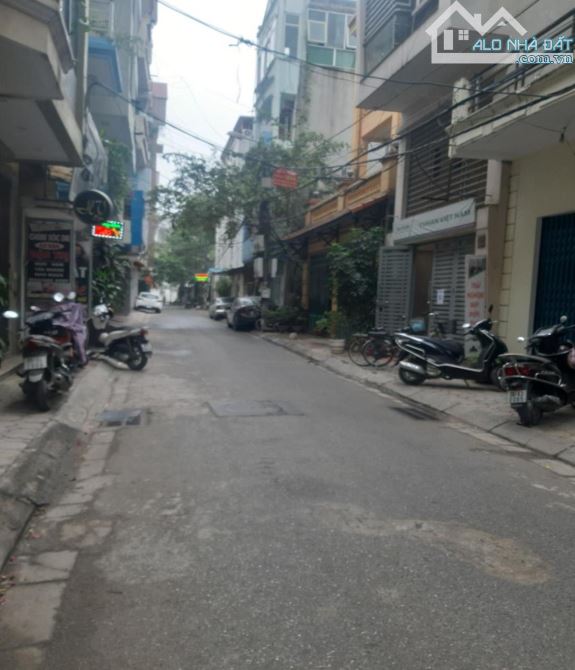 Nhà cho thuê ngõ 106 Hoàng Quốc Việt, Diện tích 65m2 x 5 tầng mặt tiền 4,8m , ô tô đậu cửa - 5