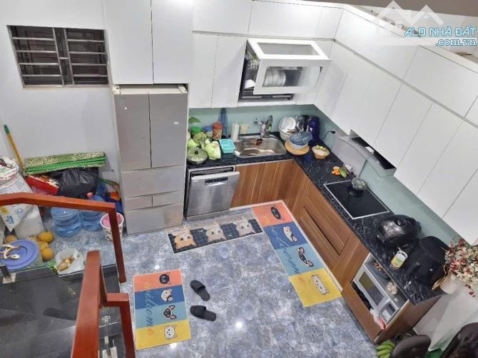 Nhà Đẹp Phú Thượng 4 tầng , 45m2 , ô tô vào nhà - 11,5 tỷ - 5