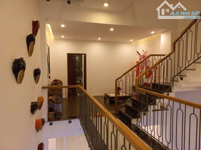 Bán nhà đẹp 3 tầng mới xây đường 6m Ngô Quyền gần Cầu Rồng - tiện ích đầy đủ - 5