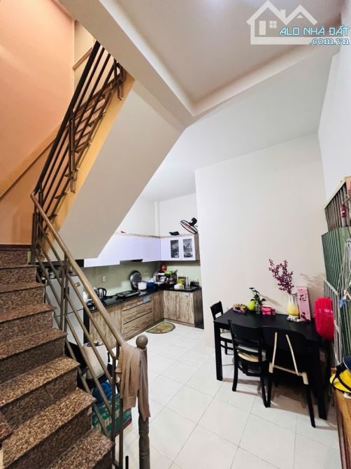 Sát Cầu Chữ Y - Diện Tích Sử Dụng Hơn 66m2 - Ngang Lớn Hơn 4m - Nhà Mới Đẹp - 3,38tỷ - 5