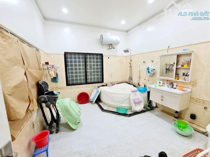 Bán nhà Vân Hồ 3 DT 46m2, 4T, mt 3.8m dân xây, ngõ thoáng, dân trí cao. Giá 12.5 tỷ sổ đẹp