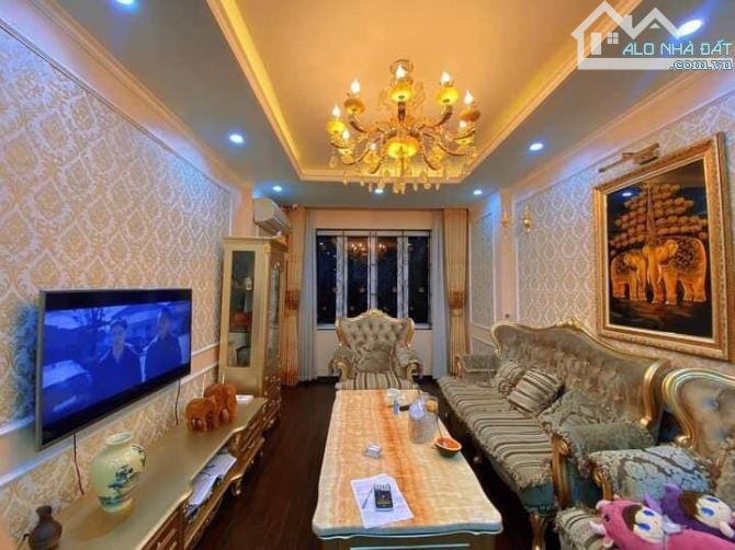 NHÀ LÔ GÓC PHAN ĐÌNH GIÓT – 51M2 X 4 TẦNG – 4 PHÒNG NGỦ – 10M RA Ô TÔ - GIÁ CHỈ HƠN 8 TỶ - 5