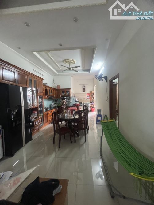 *BÁN NHÀ MẶT TIỀN - KINH DOANH ĐỈNH - SÁT PHAN VĂN HỚN* XUÂN THỚI THƯỢNG DT 152M2 (8M*19M) - 5
