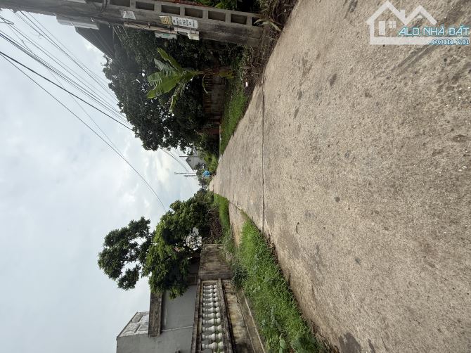 🏡LƯƠNG TÀI-BẮC NINH- LÔ GÓC -Ô TÔ VÀO ĐẤT -Ô TÔ TRÁNH- GIÁ ĐẦU TƯ-DT: 951 MÉT - GIÁ 7 TỶ - 5