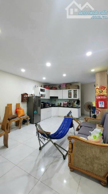 SIÊU NHÀ PHỐ 5 TẦNG KIÊN CỐ – HẺM XE HƠI – 7 PHÒNG NGỦ – THU NHẬP CAO 🌟 - 5