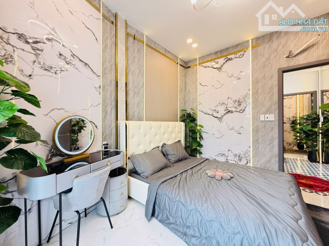 37m, BÁN NHÀ 2 TẦNG, HXH, 246/ NGUYỄN THÁI SƠN, P1 GÒ VẤP, NHỈNH 5 TỶ - 6