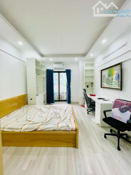 Bán nhà 5 tầng Kim Chung ngay ngã tư Sơn Đồng, 5 tạ vào đất thông các ngả 4 tỷ 2 - 3