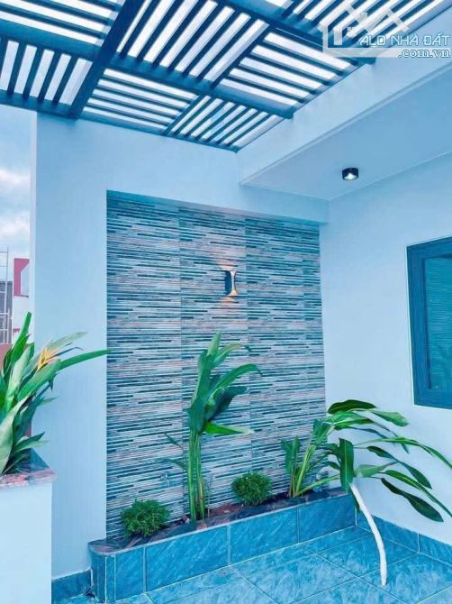 CHỦ GỬI BÁN NHÀ 1T2L TÂN HẠNH BIÊN HOÀ. DT:100M2. GIÁ: 3TỶ7 TL   Đường trước nhà 6m, thông - 6