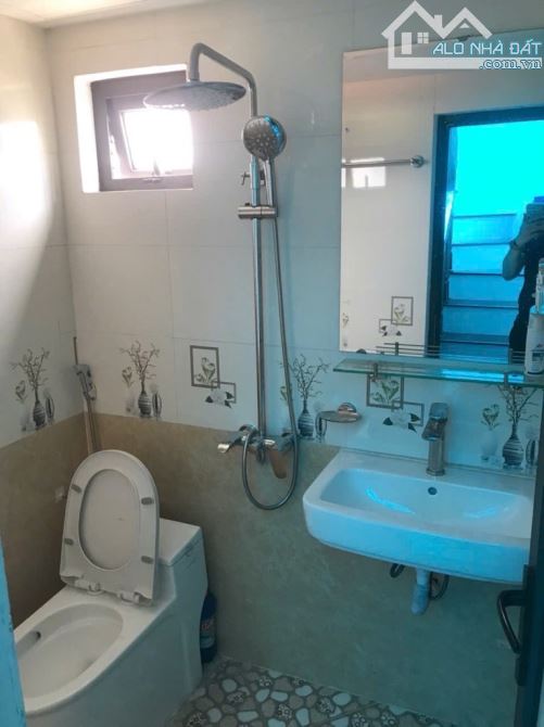 Nhà Lai Xá lô góc ngõ thông 37m2 mặt tiền gần 4m 4 tầng dân xây tặng nội thất 5 tỷ 5 - 6