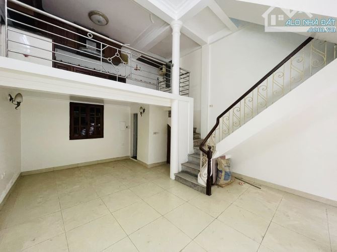 NHÀ MẶT PHỐ VIP KINH DOANH ĐỈNH SINH LỜI CAO CHIẾN THẮNG HÀ ĐÔNG 5 TẦNG 43M, 17 TỶ - 6