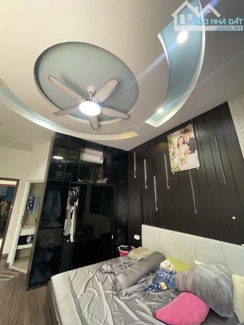 Nhà bán, KDC cao tầng đồng bộ ,Thạn Xuận 25 , 4m x17m , hẻm 7m , nhà 4 tầng , Giá 5.46 tỷ - 6