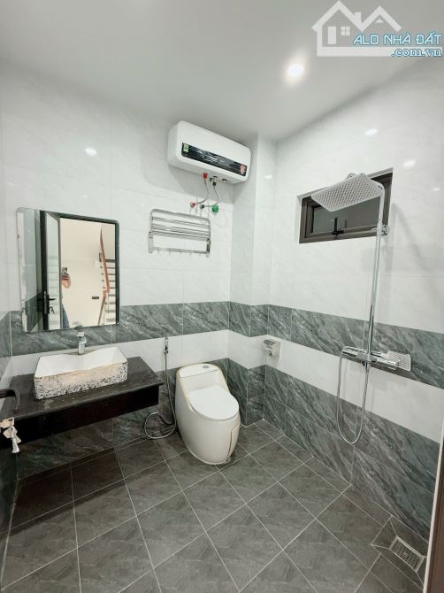 Bán nhà mặt ngõ thông phố Trần Nguyên Hãn - Gần mặt đường, kinh doanh buôn bán ok - 6