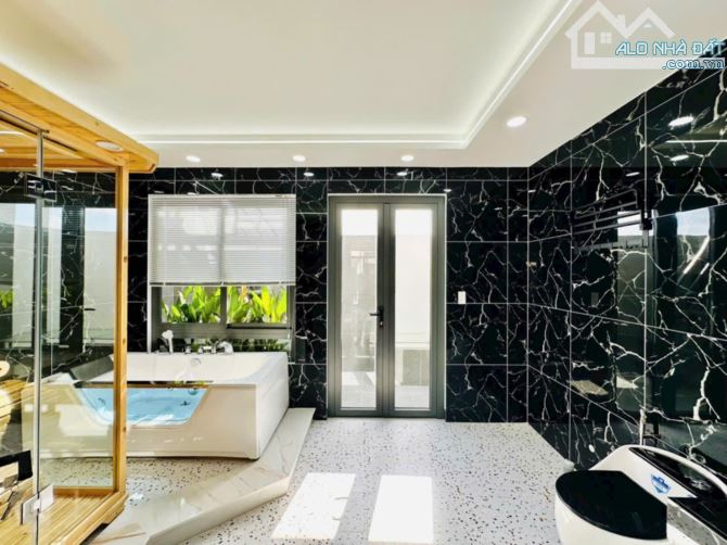 Nhà đẹp 5 tầng 50m2 4,2x12 Full nội thất - Dương Thị Mười Quận 12 - HXH - Chỉ 6,8 tỷ TL - 6