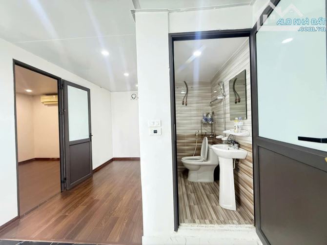 Bán gấp Z10 Tập Thể Bách Khoa, Tạ Quang Bửu, Hai Bà Trưng. 120m2 - 4 PN. 4,25tỷ - 6