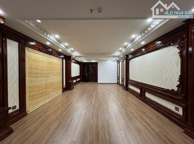 Bán tòa nhà 9 tầng nổi, 1 tầng hầm, mặt phố nghĩa tân, kinh doanh, ô tô tránh - 6
