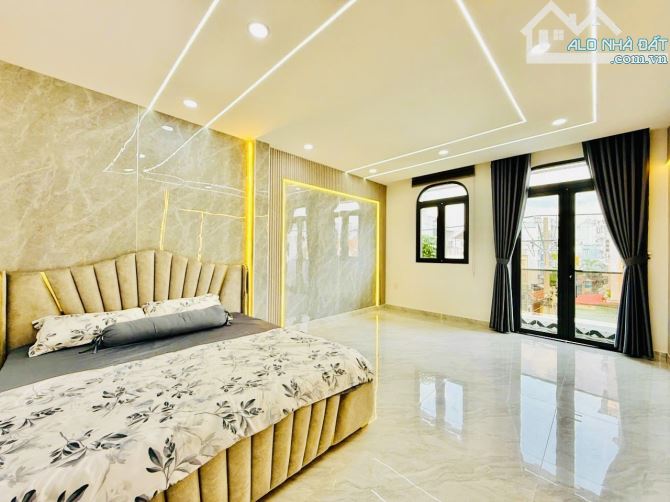 Gò Vấp - 69m2 - 4 Tầng - 4PN- Mặt tiền nhựa- Hoàn công - SHR - 8
