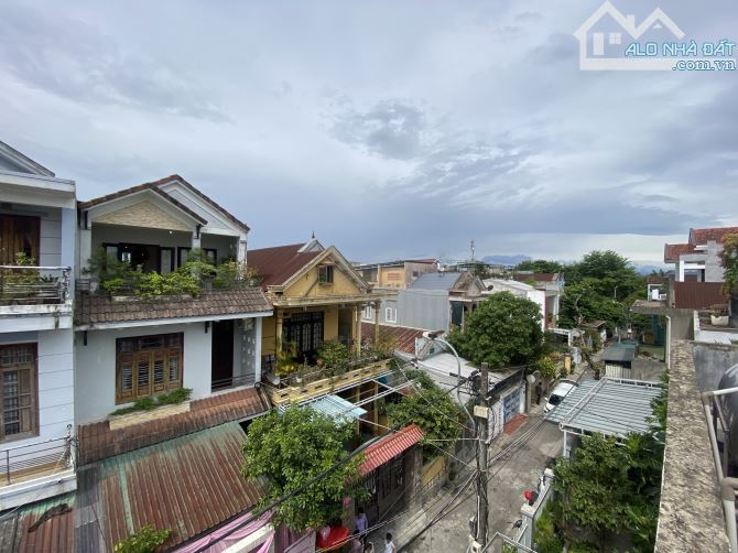 BÁN NHÀ 2.5 TẦNG KIỆT Ô TÔ CHẾ LAN VIÊN THÔNG ĐÀO TẤN- ĐỐI DIỆN CÔNG VIÊN - 7