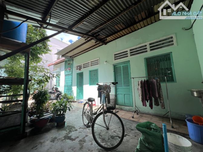 Nhà cấp 4, DT140m2, Gần Cầu Chữ Y, Phường 8 Quận 8, Xây 8 Tầng, Sổ Hồng. Chỉ 10.5 tỷ - 7