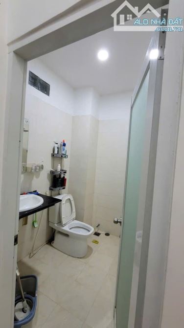 BÁN NHÀ QUẬN 9, NHÀ ĐẸP 3TẦNG DT58M, NGAY ĐƯỜNG GÒ CÁT, HẺM XE HƠI TRÁNH, CHỈ NHỈNH 5TỶ TL - 7
