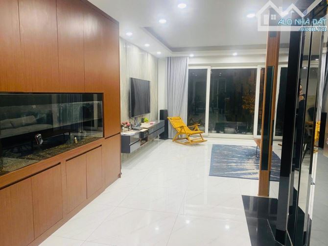 SIÊU PHẨM CỰC HIẾM,GIÁ TỐT, VĂN KHÊ , HÀ ĐÔNG, DT 115m, 4 TẦNG, MT 21m, GIÁ BÁN 38 TỶ - 7