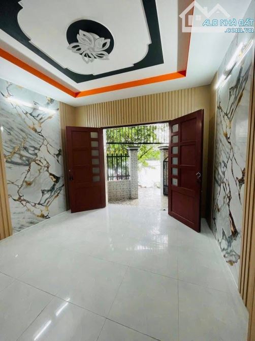 Nhà 1 Lầu 2 Mặt Tiền Đường Trước Sau. Ngay Thị Trấn Cần Giuộc. Sổ Hồng Riêng Giá Rẻ - 7