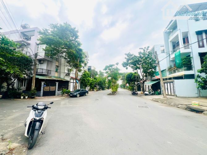 Bán đất nền góc mặt đường 49 BT. Đông Quận 2 cũ gần chợ Tân Lập nền F2a (240m2) 109 tr/m2 - 8
