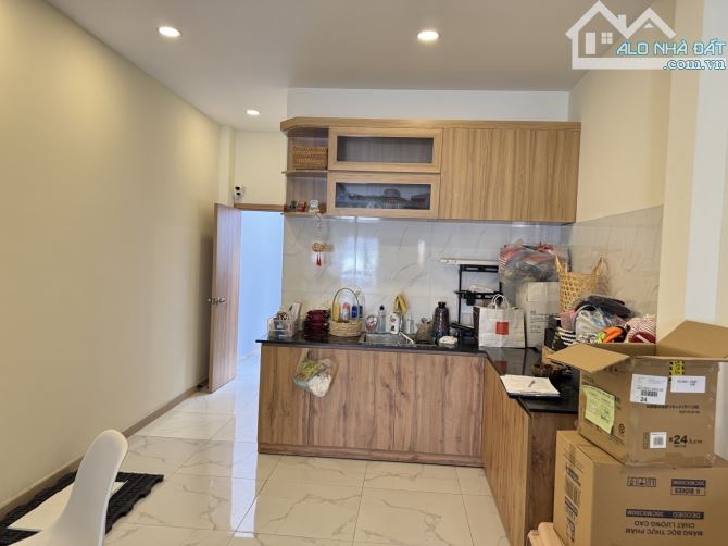 BÁN NHÀ BẠCH ĐẰNG - BÌNH THẠNH - 98M2 - 2 TẦNG - 8,2 TỶ - 8