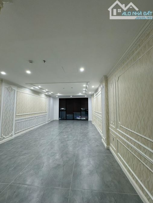 Bán tòa nhà 9 tầng nổi, 1 tầng hầm, mặt phố nghĩa tân, kinh doanh, ô tô tránh - 8