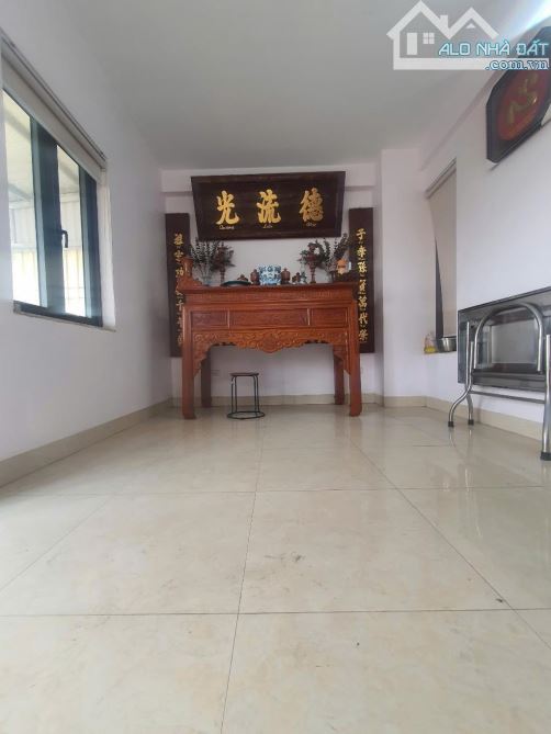 CHỦ NGỘP BANK CẦN BÁN GẤP NHÀ MẶT PHỐ, TRUNG TÂM, VIỆT HƯNG, LONG BIÊN PHÂN LÔ – Ô TÔ – KI - 9