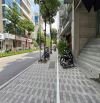 Nhà giá đầu tư 115m2. Phân lô - ôtô tránh - đậu đỗ, xây toà VP cực đẹp phố Lạc Long Quân.