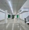 Nhà cho thuê mặt tiền đường Bình thới 12x20m 2L thông suốt