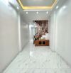 Bán nhà phố Tôn Thất Tùng thoáng trước thoáng sau, dt 50m2, 5t, mt 4.1m.