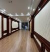 Bán tòa nhà 9 tầng nổi, 1 tầng hầm, mặt phố nghĩa tân, kinh doanh, ô tô tránh