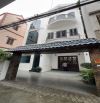NHÀ ĐẸP AN DƯƠNG VƯƠNG Ô TÔ NẰM IM TRONG NHÀ