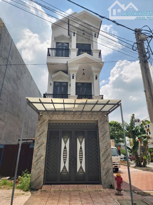 4,65Tỷ TL🔥Bán nhà 2Lầu 75,2m2 (TẶNG NỘI THẤT) KDC Lê Phong Tân Bình, p.Tân Bình, Dĩ An