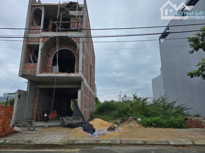 BÁN ĐẤT ĐƯỜNG 7M5 CỒN DẦU 18,HÒA XUÂN,CẨM LỆ VIEW CÔNG VIÊN