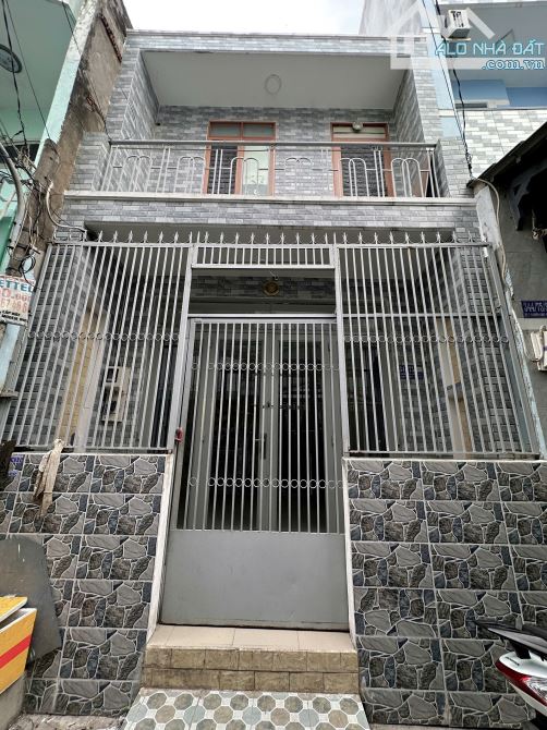 Bán Nhà Chiến Lược  giá rẻ Q.Bình Tân