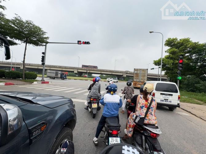 🔥🔥 MẶT NGÕ RỘNG Ô TÔ PHI VÈO VÈO– 50M RA TRỤC CHÍNH VÀ SÂN CHƠI-800M RA ĐƯỜNG VÕ VĂN K